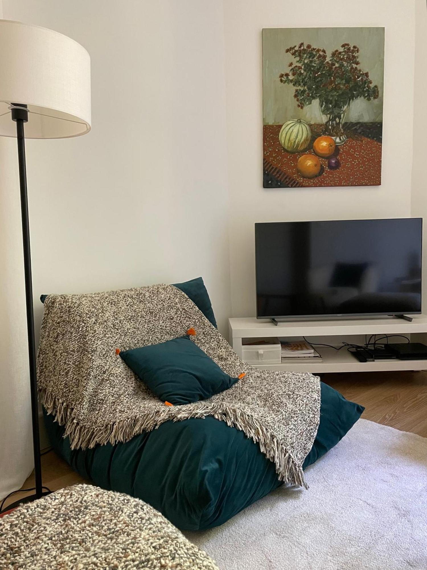 Nimes , Appartement Renove Dans Immeuble Classe. المظهر الخارجي الصورة
